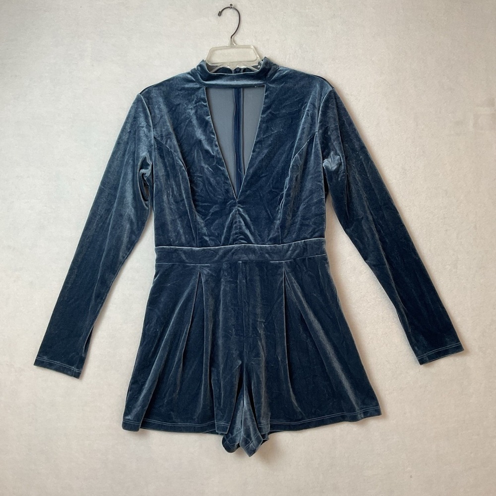 Gianni Bini GB Romper Jr Size M Blue Velour Deep‎ V Neck Long Sleeves Jumpsuit